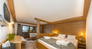 Frohnatur Hotel Garni Thiersee Hinterthiersee Zimmer Doppelzimmer gemütlich Urlaub Tirol